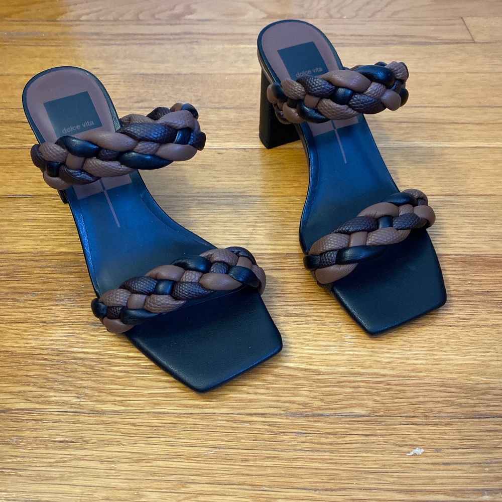 Dolce Vita Paily Black Multi Slip On Squared Open Toe Heeled Sandals, size 8